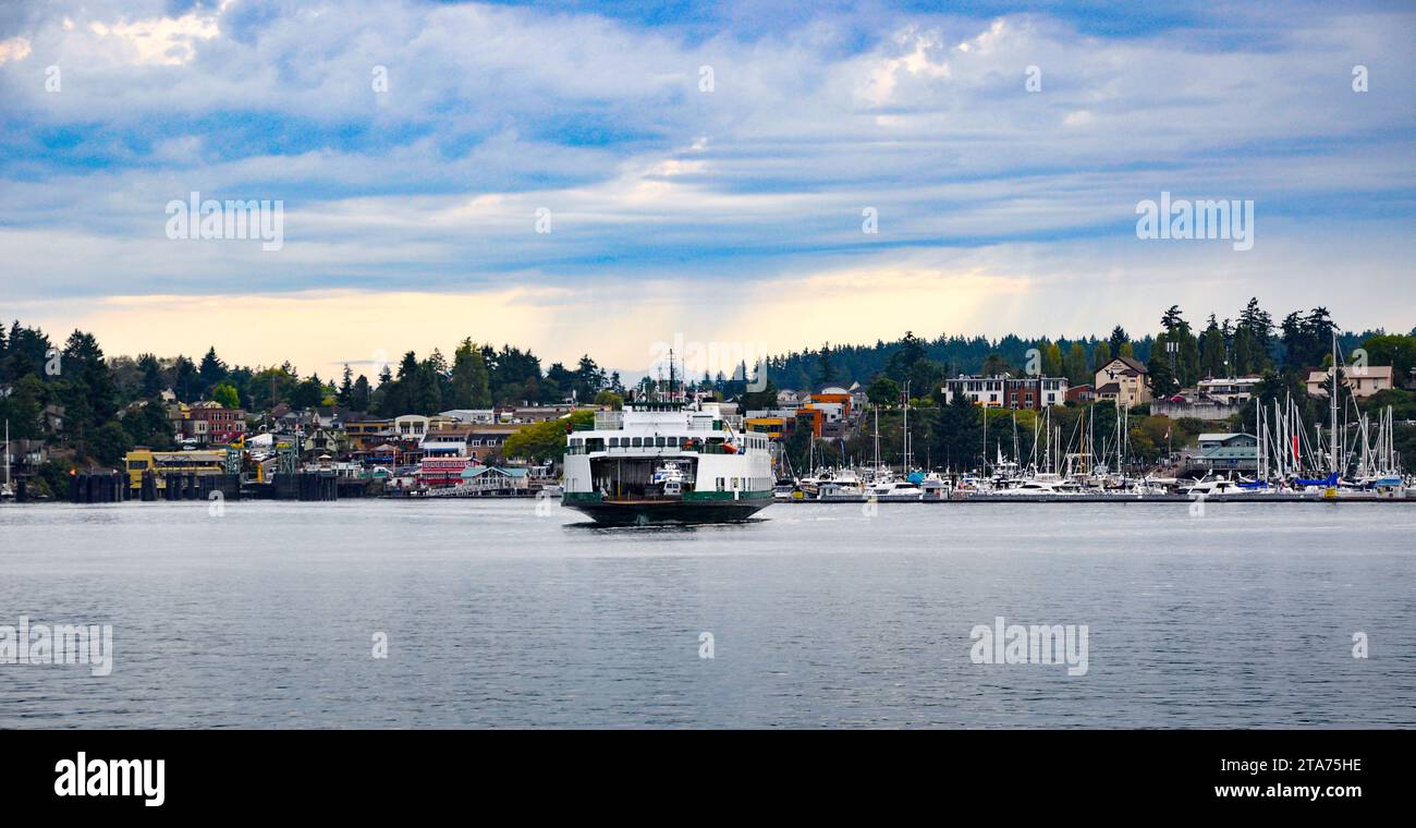 Ferry approaching Friday Harbour, San Juan Island, Washington, USA Stock Photo