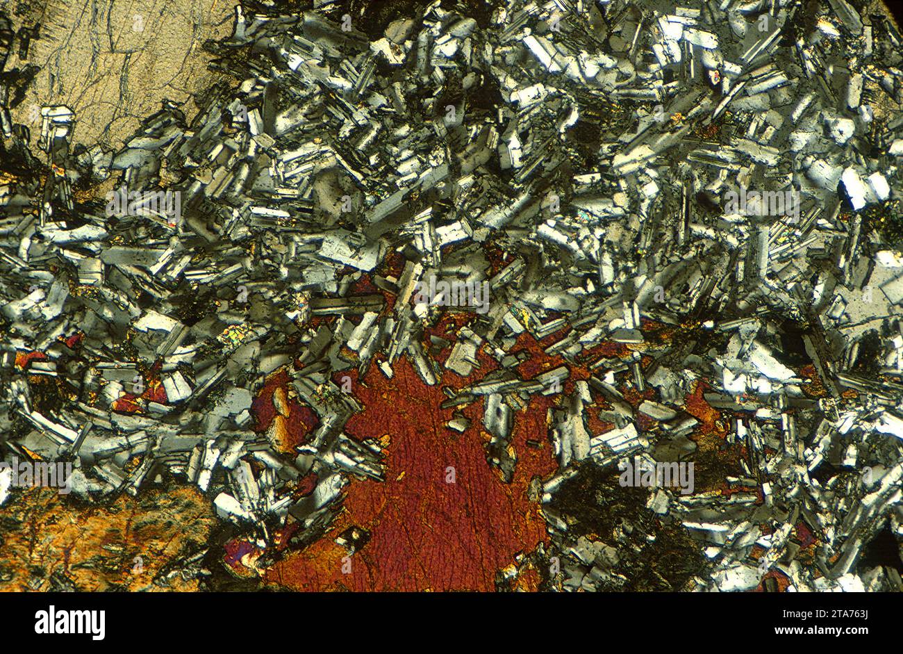 Diabase thin section hi-res stock photography and images - Alamy