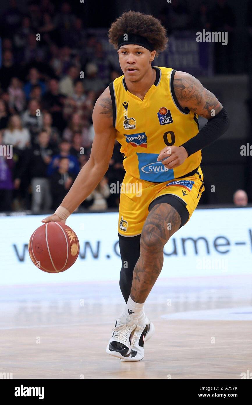 Goettingen, Deutschland. 28th Nov, 2023. Deion Hammond (MHP Riesen