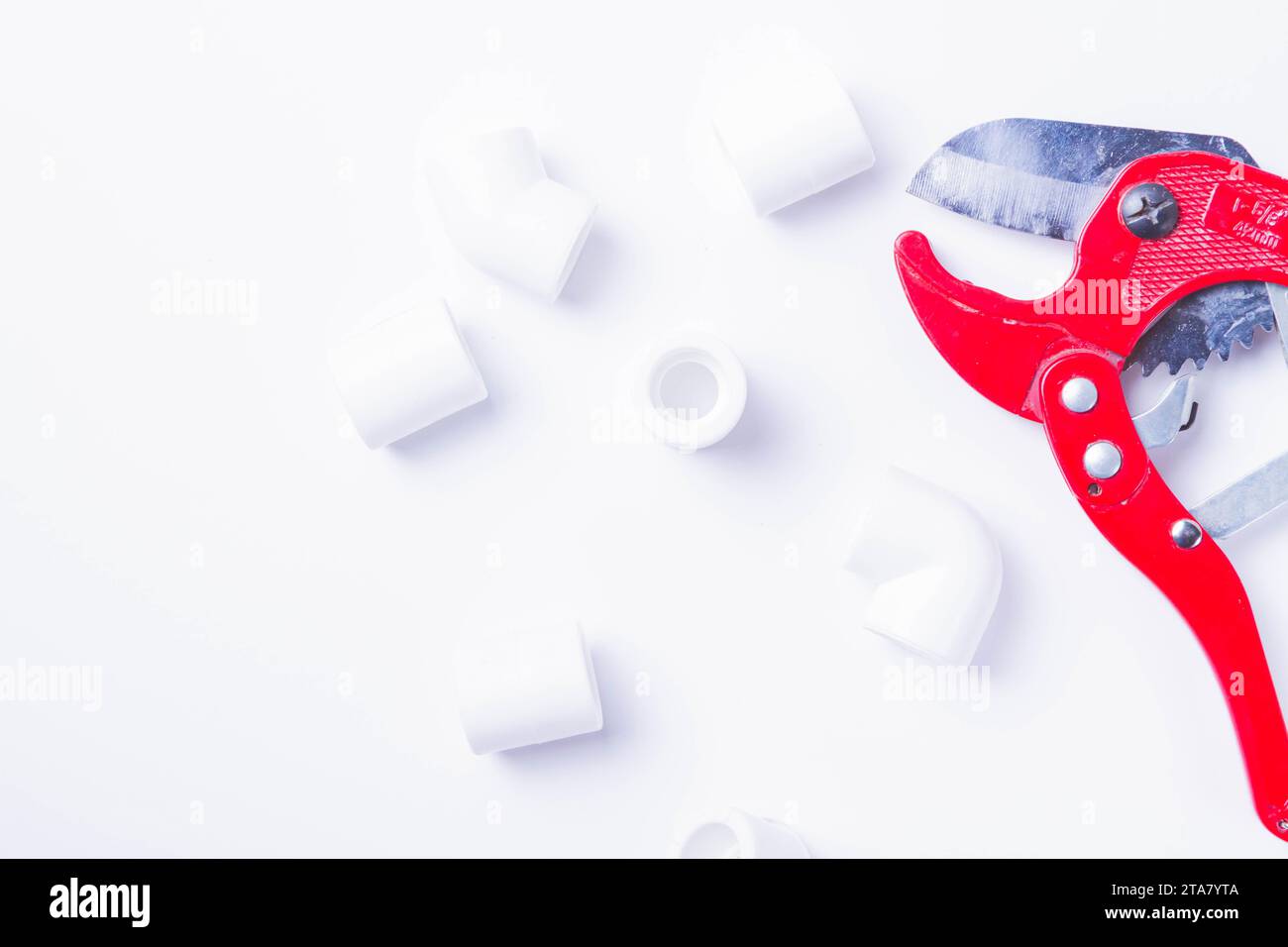 Tools for soldering water pipes. Pipe elements and tools for connecting