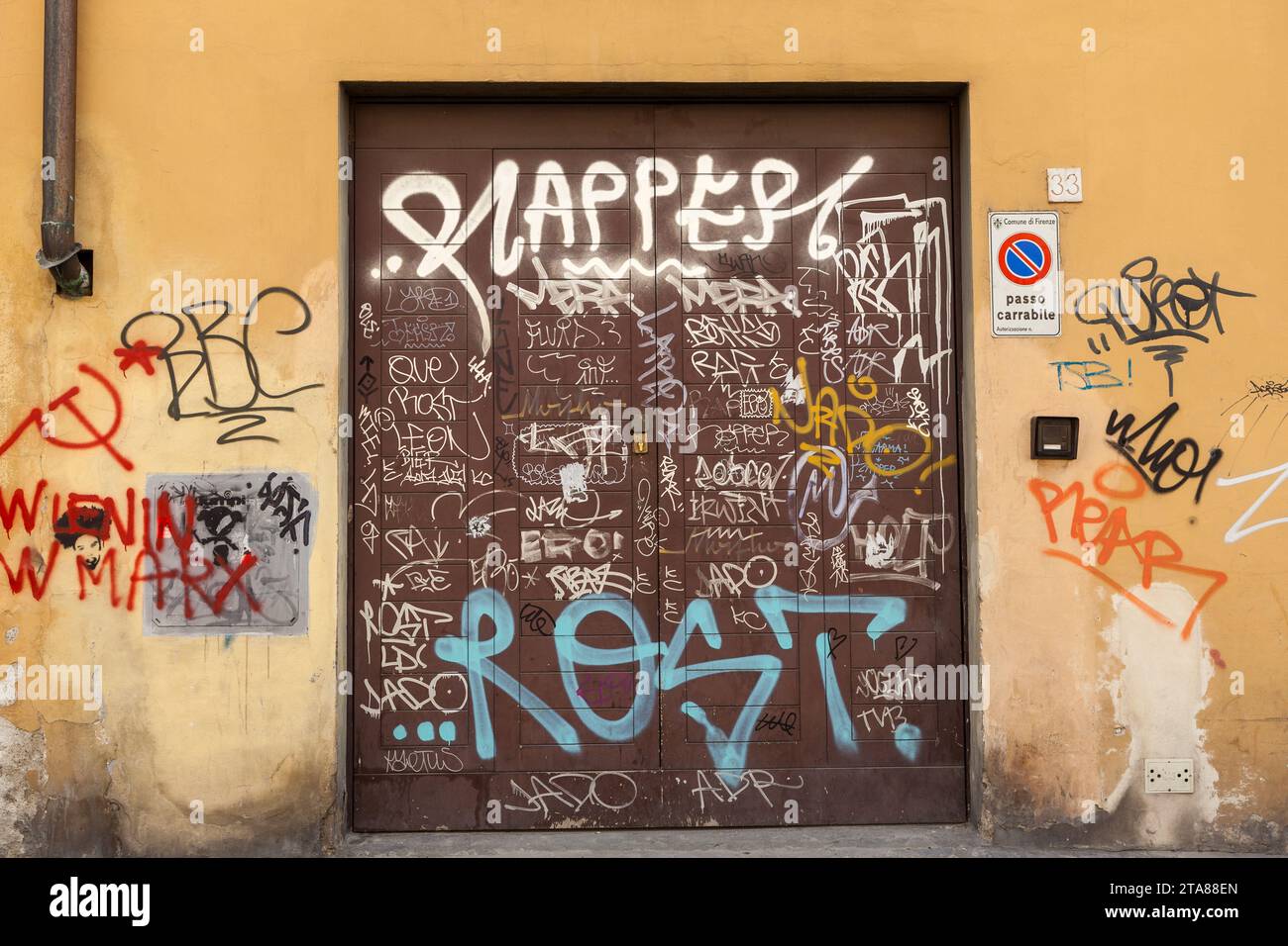 Ocher wall mural hi-res stock photography and images - Alamy
