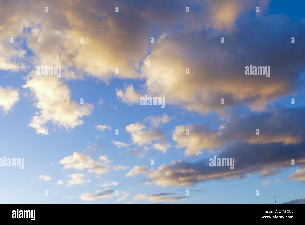 Cumulonimbus and stratus clouds hi-res stock photography and images - Alamy