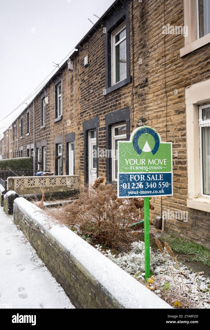 21 January 2018 Wombwell, Barnsley, South Yorkshire, UK Terraced