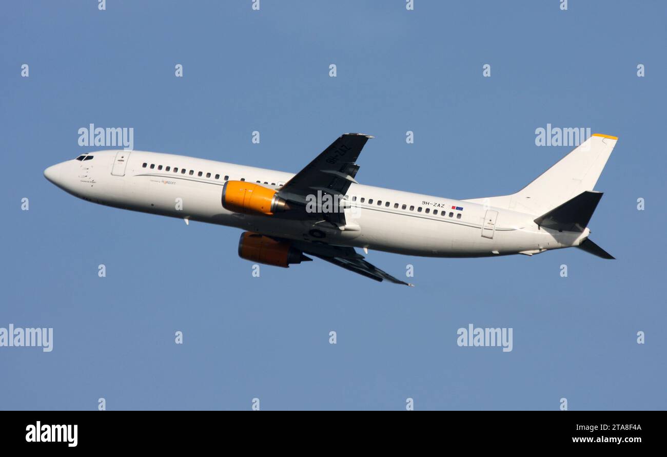 A Boeing 737-400 of Air Horizont departs London Gatwick Airport Stock Photo