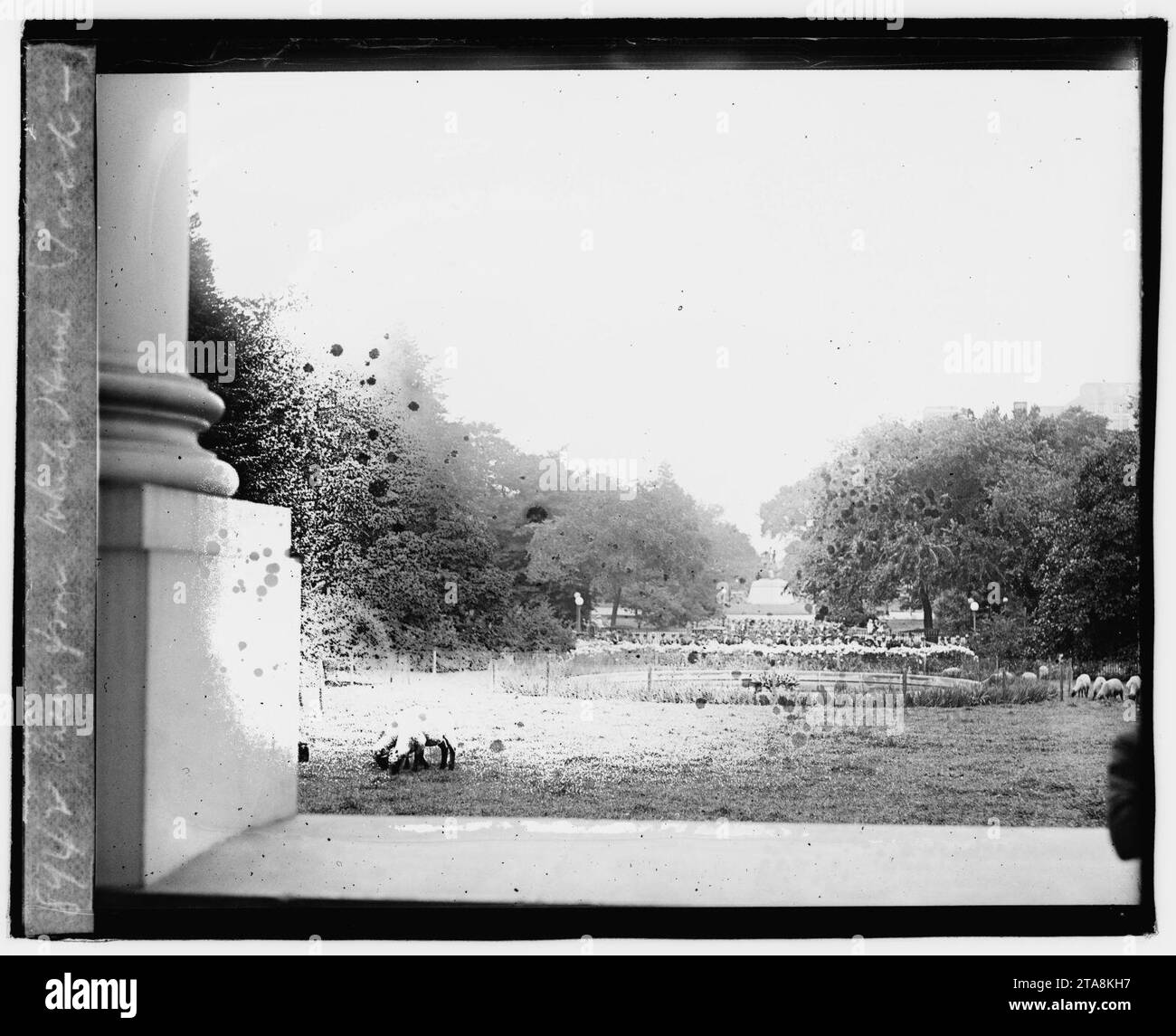 Porch view Black and White Stock Photos & Images - Alamy