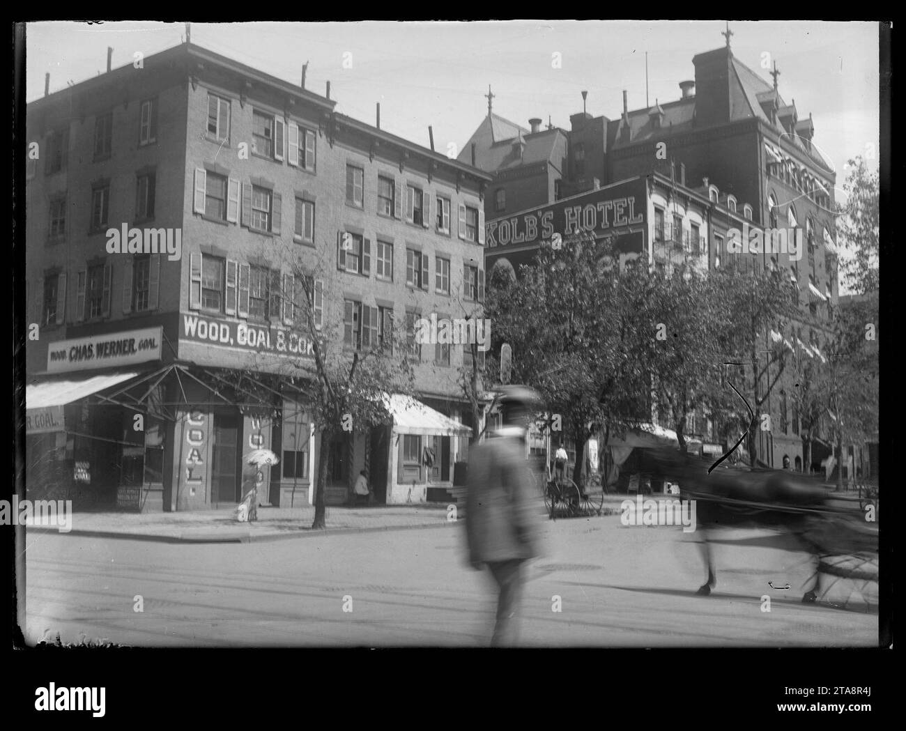 View of E Street, N.W., North side, looking East from 9th Stock Photo
