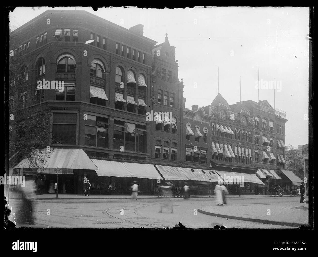 View of F Street, N.W., North side, between 10th & 11th, looking
