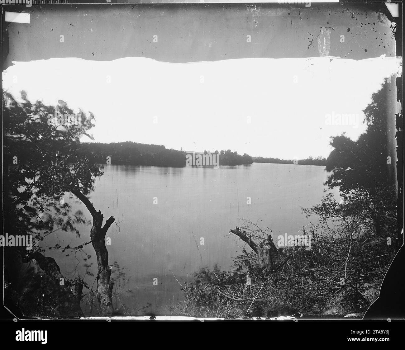 Tennessee river view Black and White Stock Photos & Images - Alamy