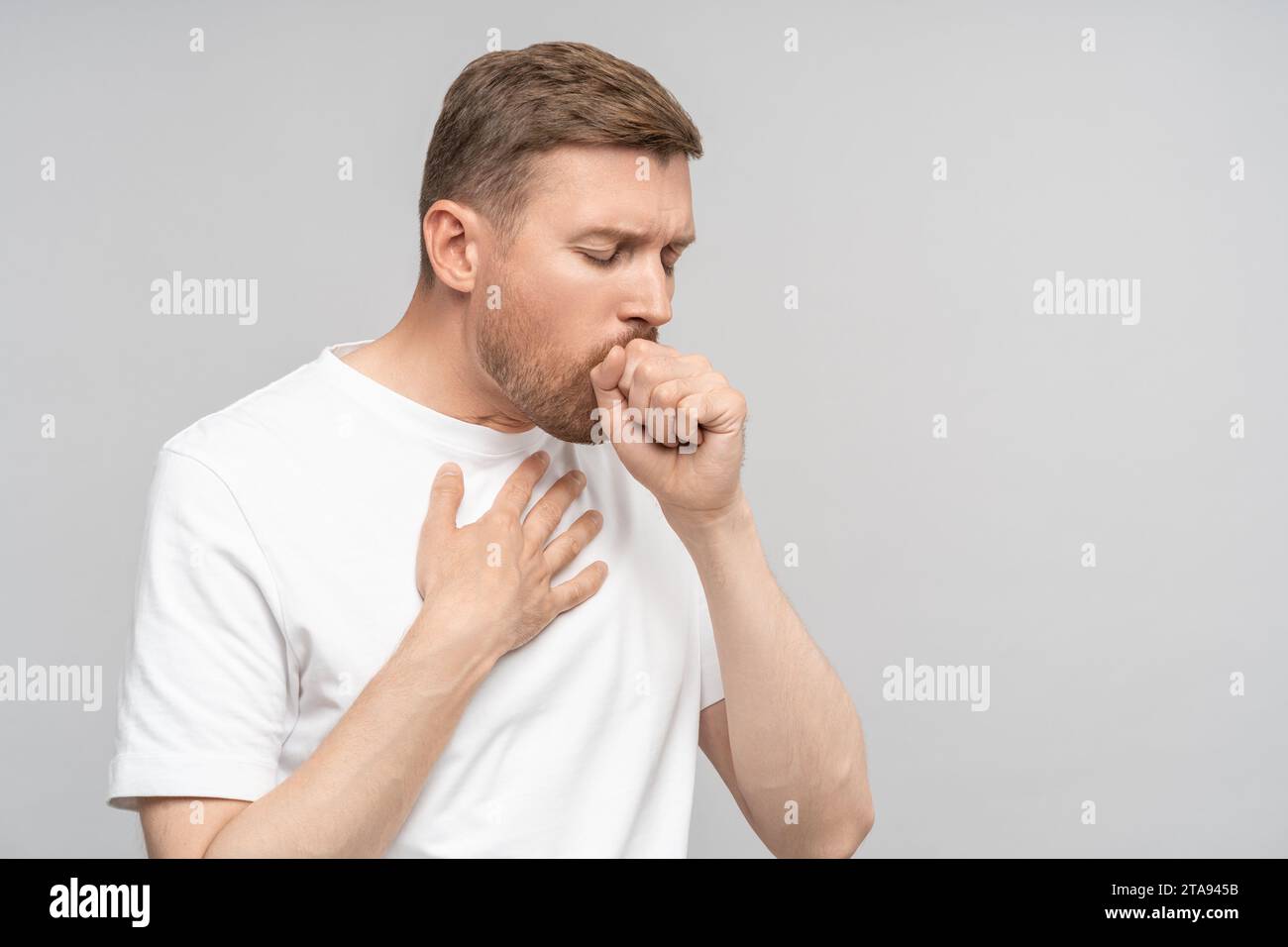 Throat chest hires stock photography and images Alamy