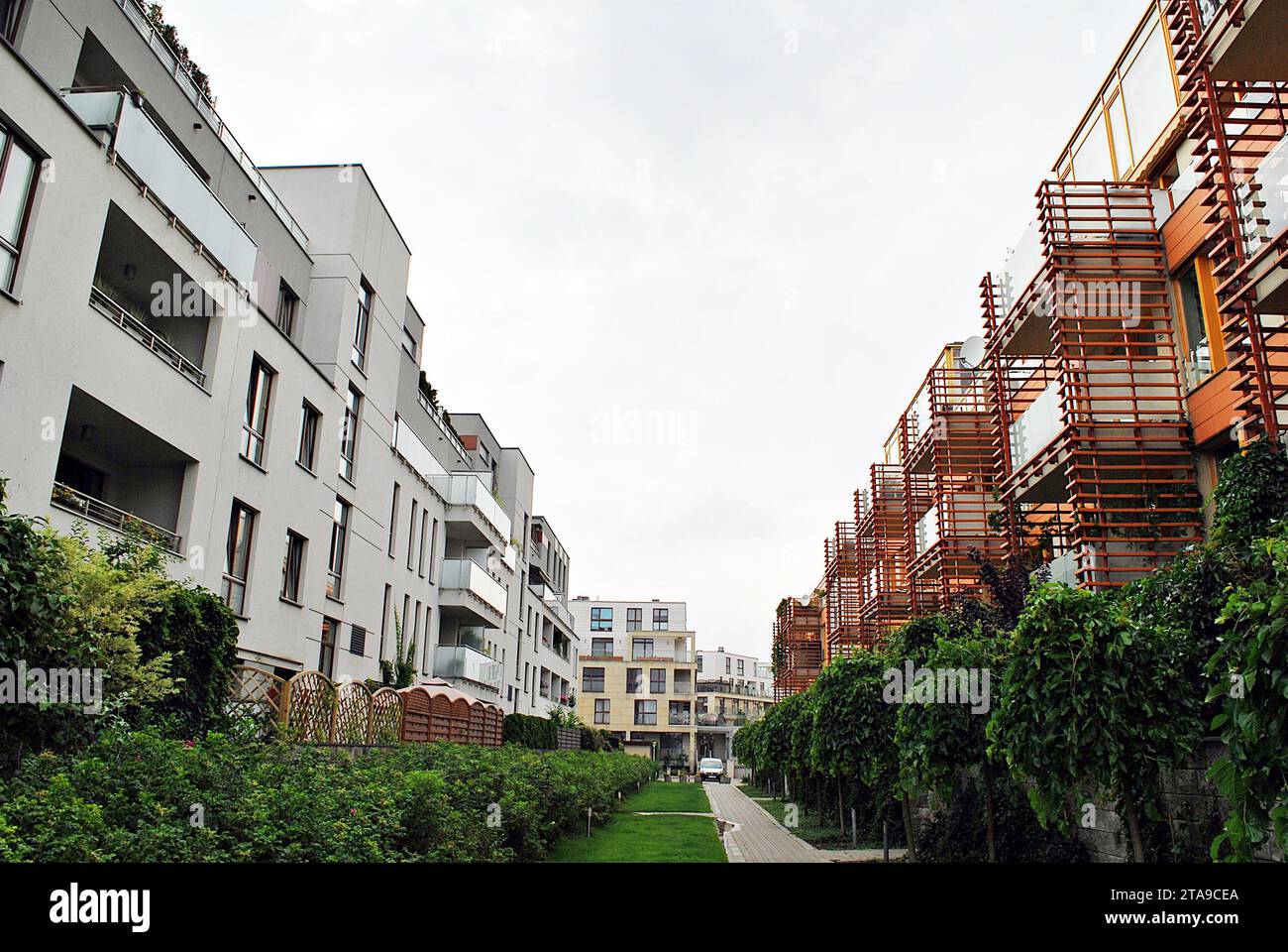 A closer look at Outdoor Apartment Exterior Design Solutions