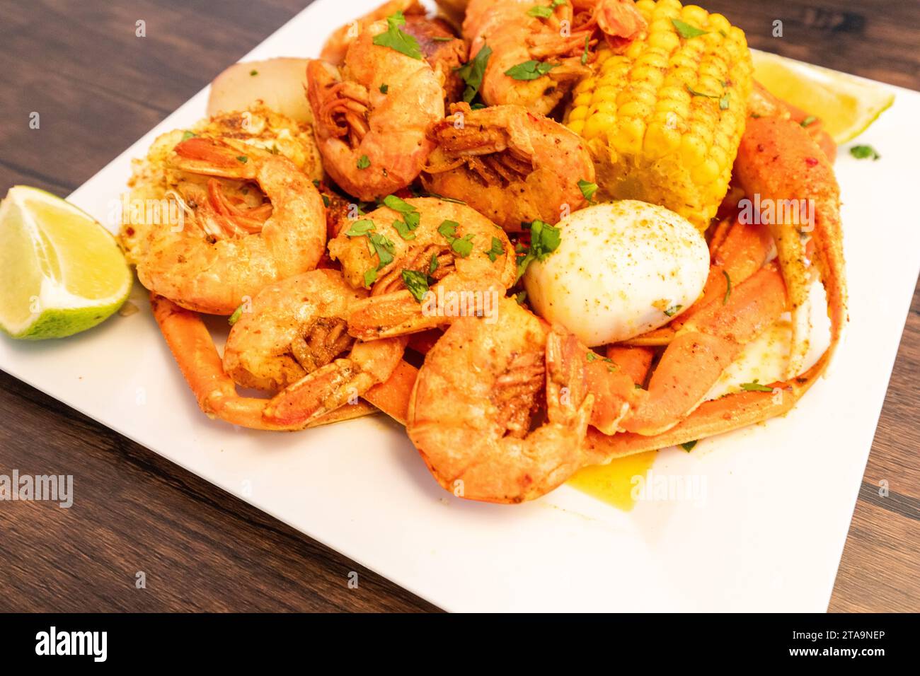 Crab Leg and Shrimp Boil Stock Photo Alamy