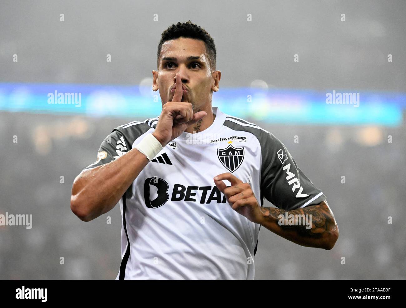 This Paulinho Goal Is Pure Fire! - 3cvkocc