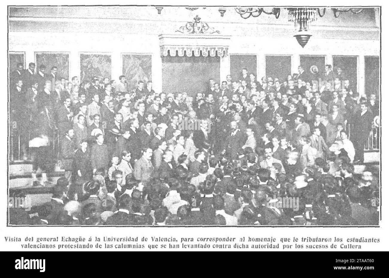 Visita del general Echagüe a la Universidad de Valencia, de Gómez Durán, Nuevo Mundo, 09-11-1911. Stock Photo