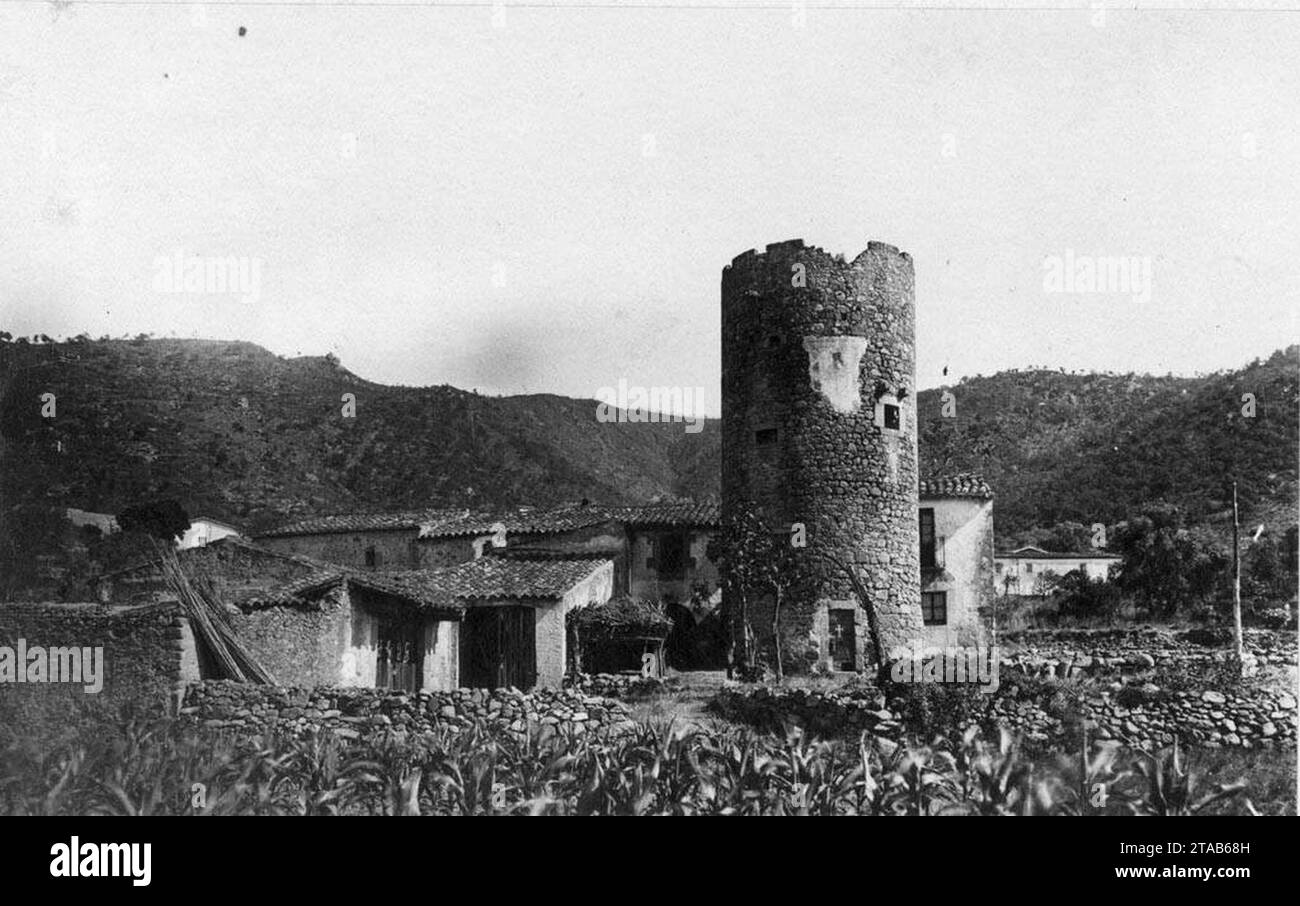 Torre de cal hi-res stock photography and images - Alamy