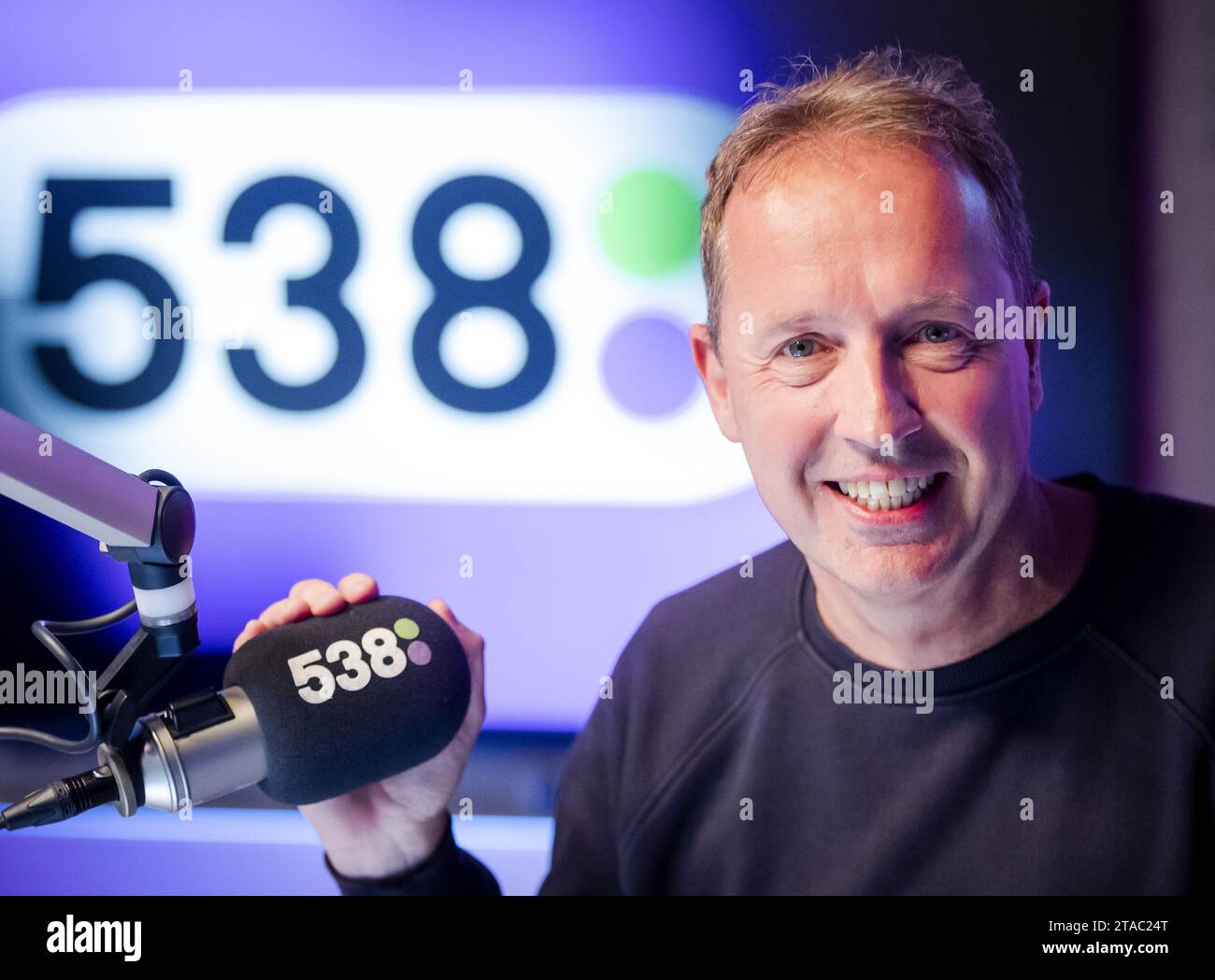 HILVERSUM - Portrait of Edwin Evers in the studio of radio station 538,  where he returns as a DJ. In 2018, Evers announced that he would stop his  morning show at Radio
