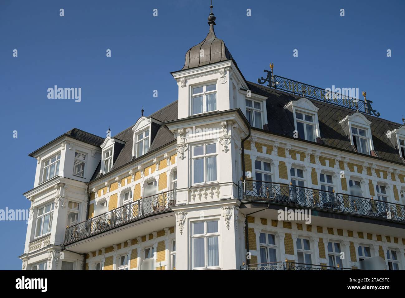 Hotel Ahlbecker Hof, Promenade, Dünenstraße, Ahlbeck, Usedom, Mecklenburg-Vorpommern, Deutschland Stock Photo