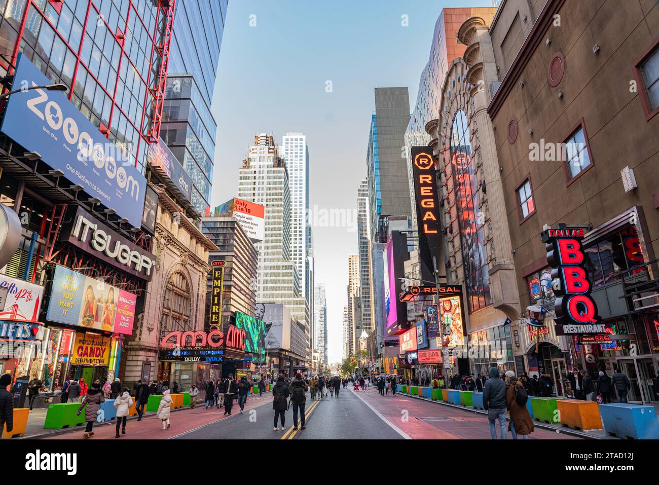 Manhattan, New York - November 23, 2023: Midtown of Manhattan the most ...