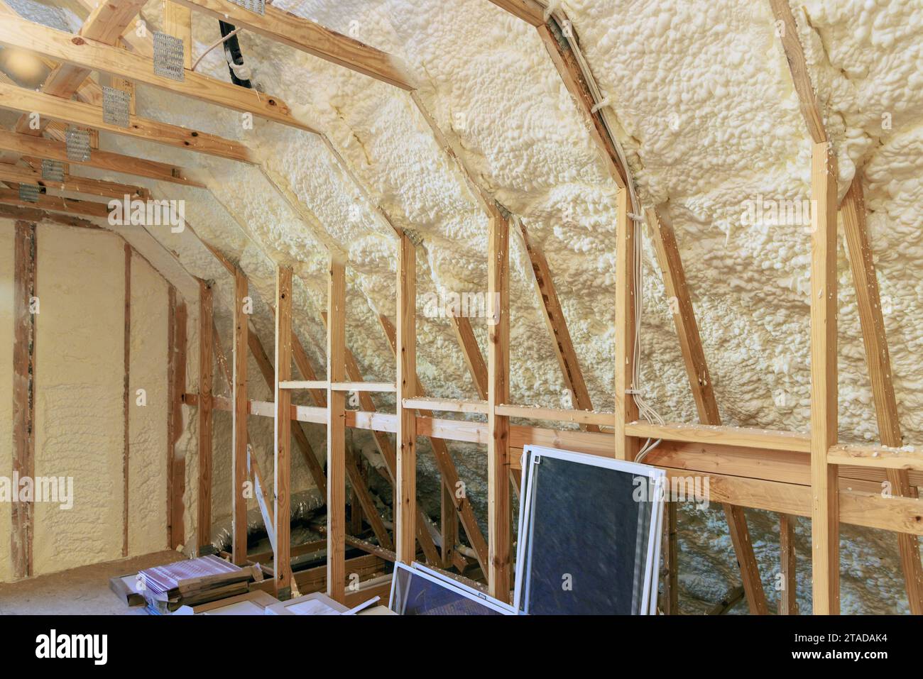 Spray foam insulation hi-res stock photography and images - Alamy