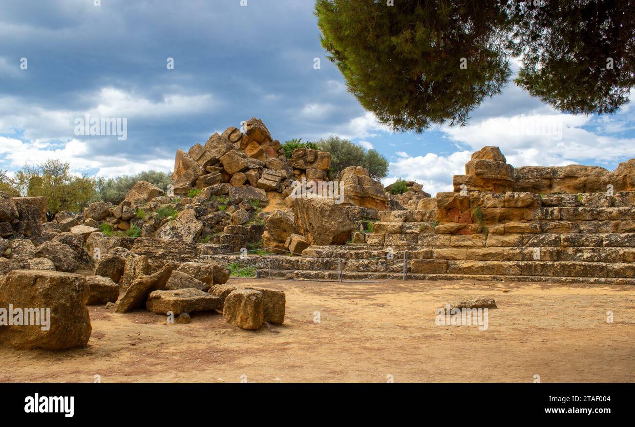 Daytime images of the Valley of the Temples in Agrigento, Sicily. Sunny day with clouds at noon. Greek archeological architecture Stock Photo