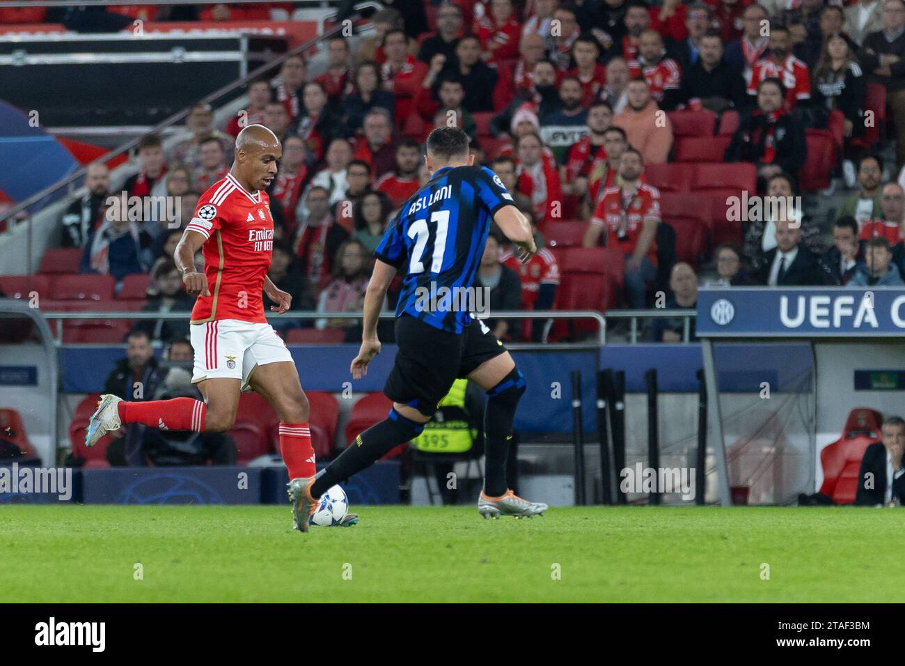 November 29, 2023. Lisbon, Portugal. Benfica's midfielder from Portugal Joao Mario (20) in action during the game of the Matchday 5 of Group D for the UEFA Champions League, Benfica vs Inter Milan Credit: Alexandre de Sousa/Alamy Live News Stock Photo