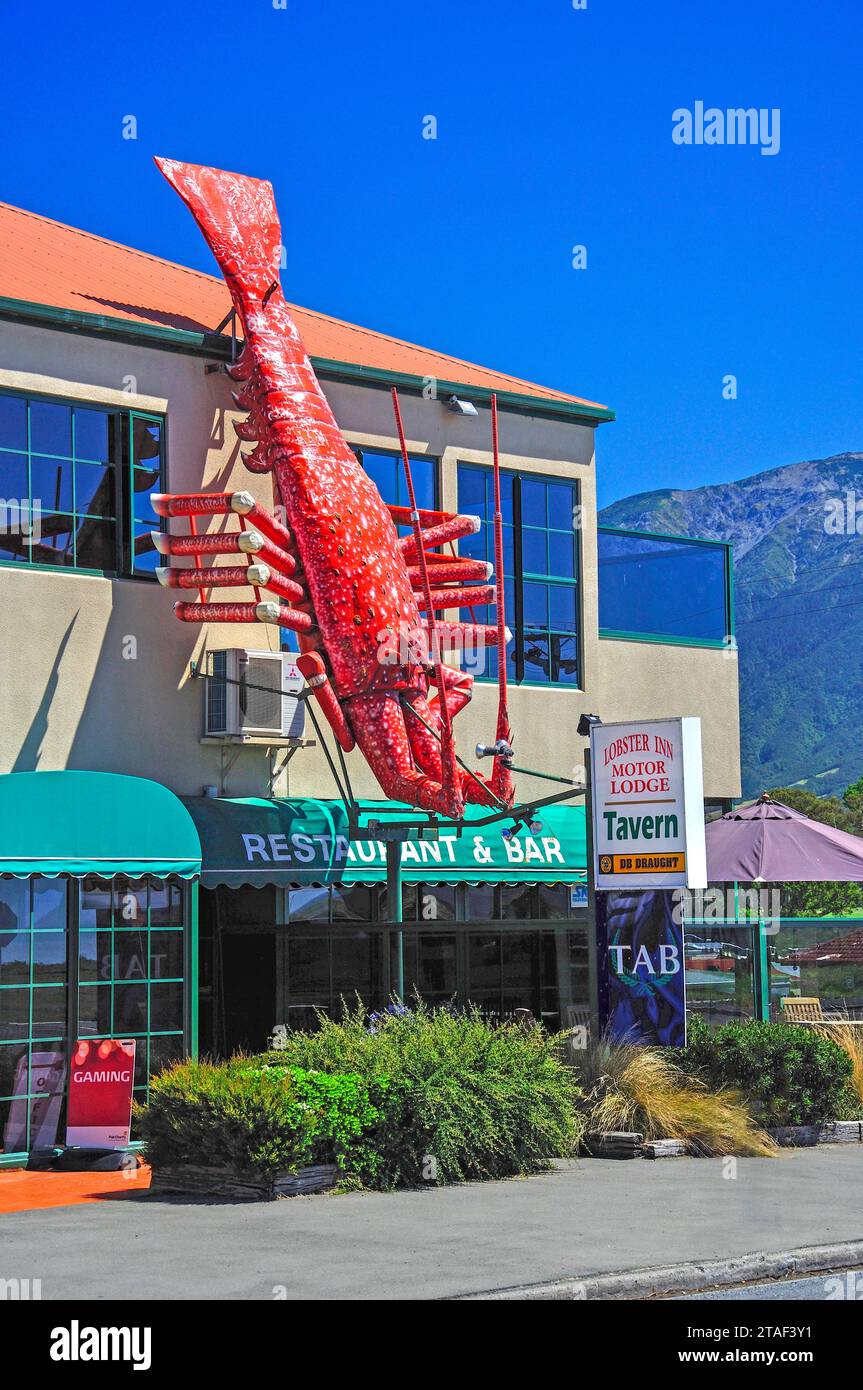 Large Crayfish sign, Lobster Inn, Beach Road, Kaikoura, Canterbury Region, South Island, New Zealand Stock Photo
