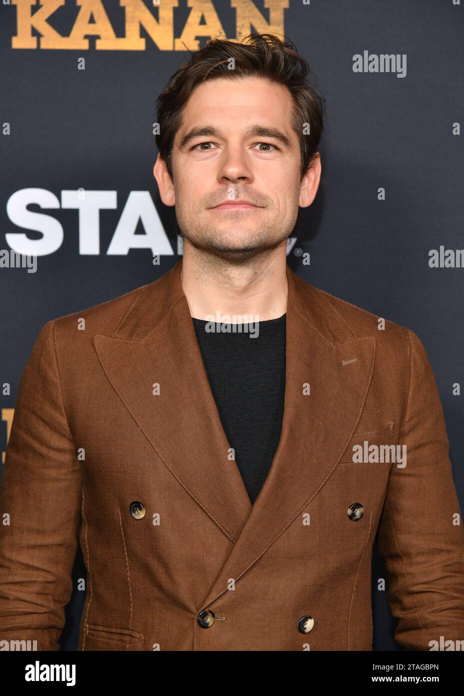 Jason ralph hi-res stock photography and images - Alamy
