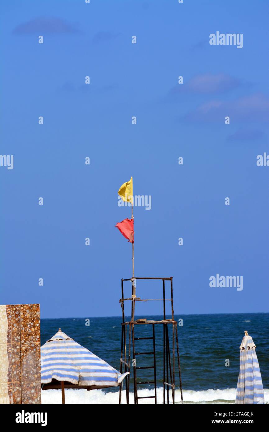 Strong tidal current hi-res stock photography and images - Alamy