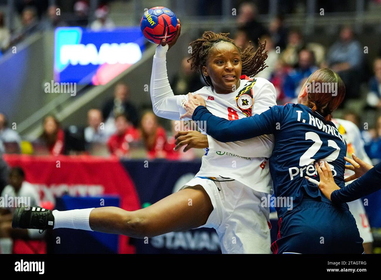 Stavanger 20231130.Angola's Helena Paulo during the World Championship group stage match between France and Angola in the DNB Arena. Photo: Beate Oma Dahle / NTB Stock Photo