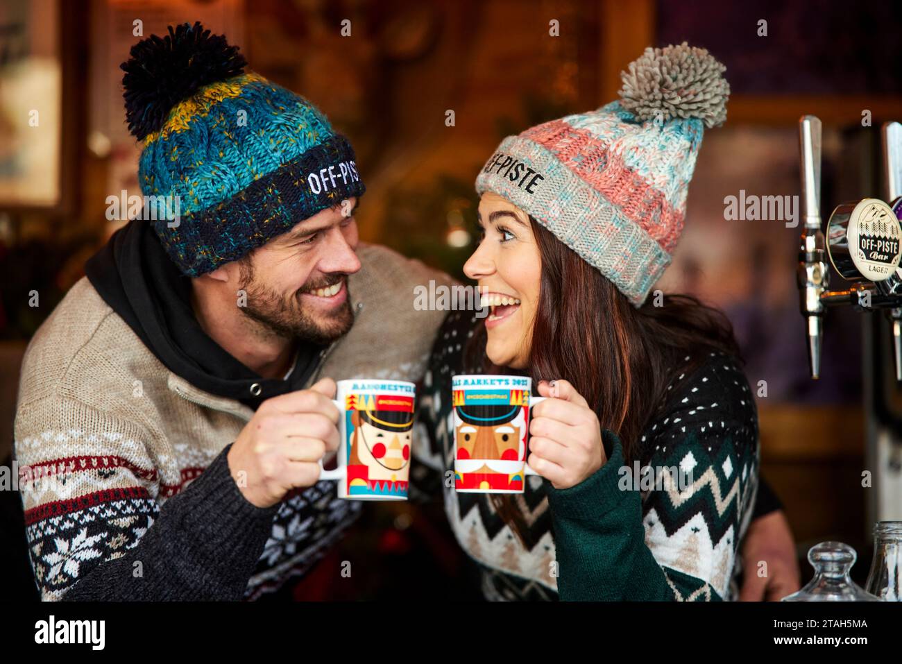 Manchester christmas markets opening hours