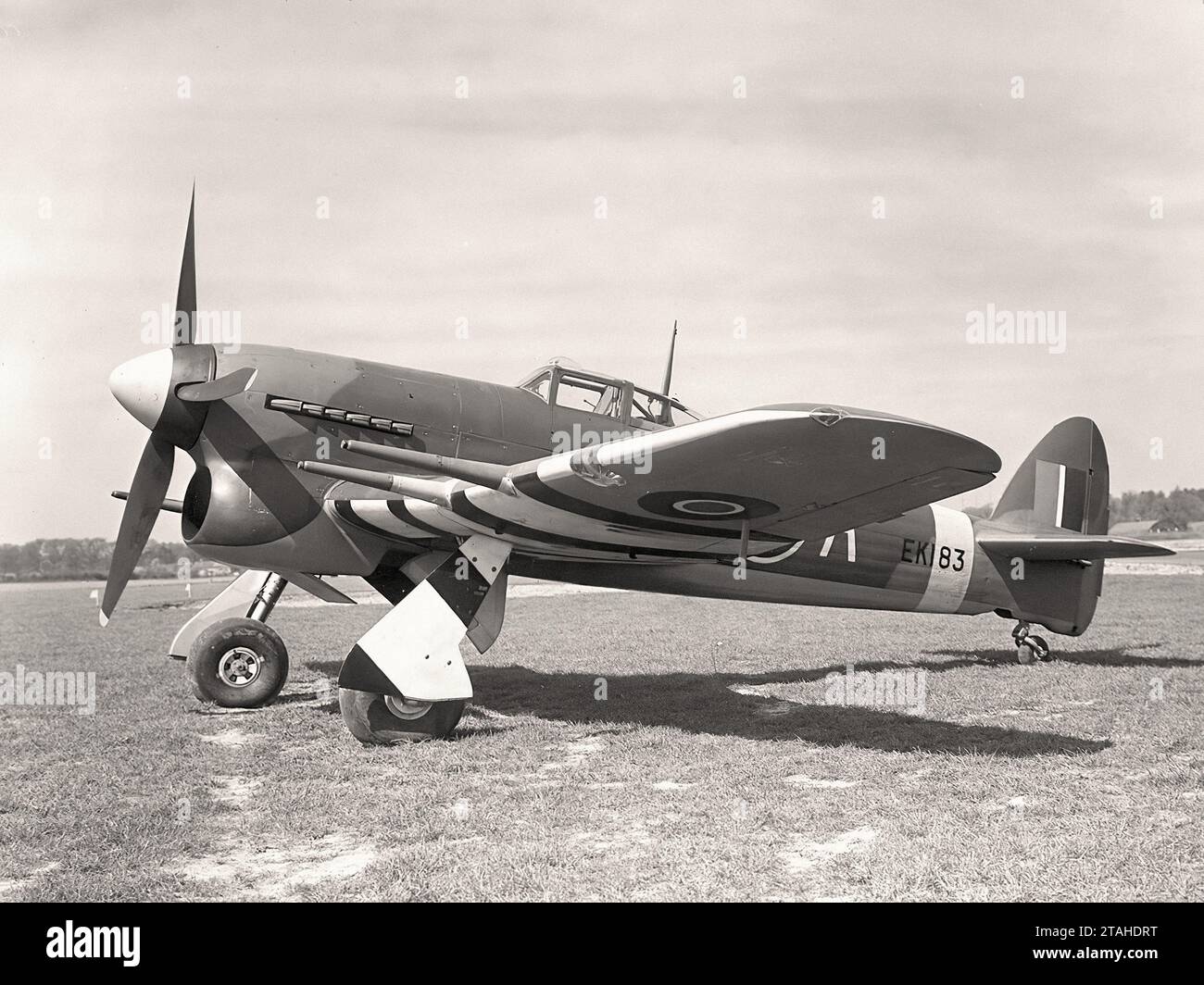 hawker-typhoon-hi-res-stock-photography-and-images-alamy