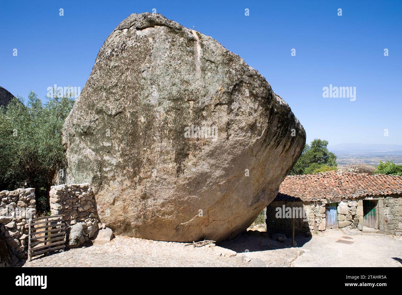 Monsanto, typical granite houses in old town. Idanha-a-Nova, Castelo Branco, Portugal. Stock Photo