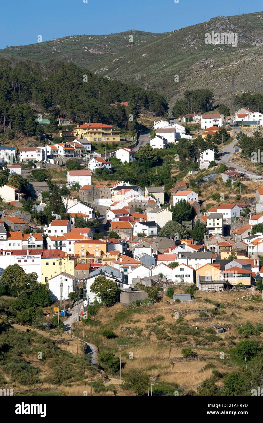 Sabugueiro (Aldeia de montanha). Seia, Guarda, Portugal. Stock Photo