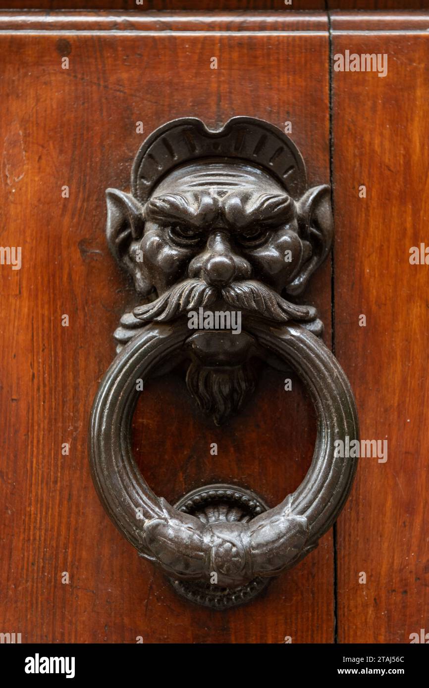 Large door knocker hires stock photography and images Alamy