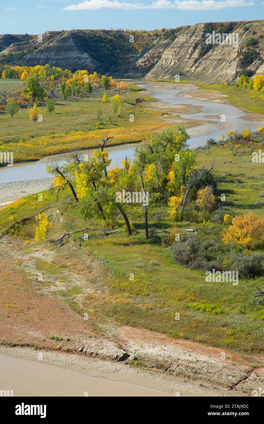 Little Missouri River from Wind Canyon Trail, Theodore Roosevelt National Park-South Unit, North Dakota Stock Photo
