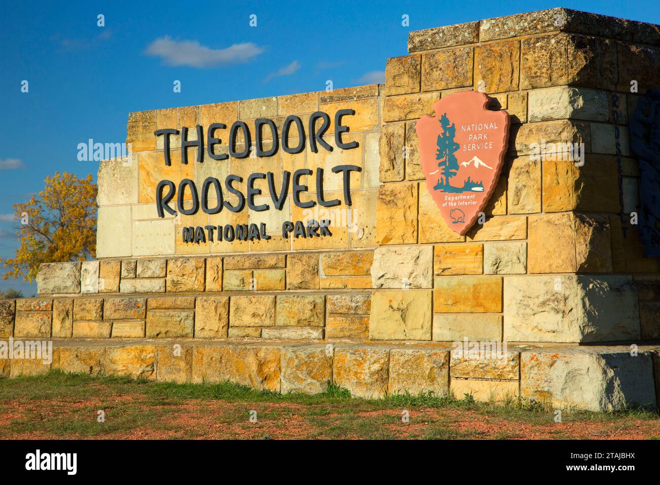 Park entrance sign, Theodore Roosevelt National Park-South Unit, North Dakota Stock Photo
