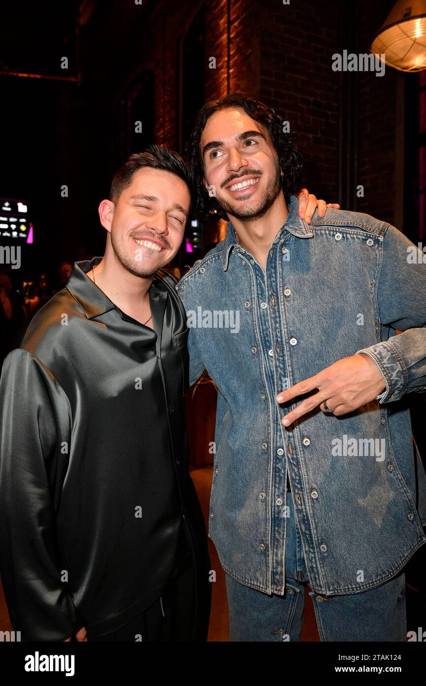 Yubkadagi dumba surati