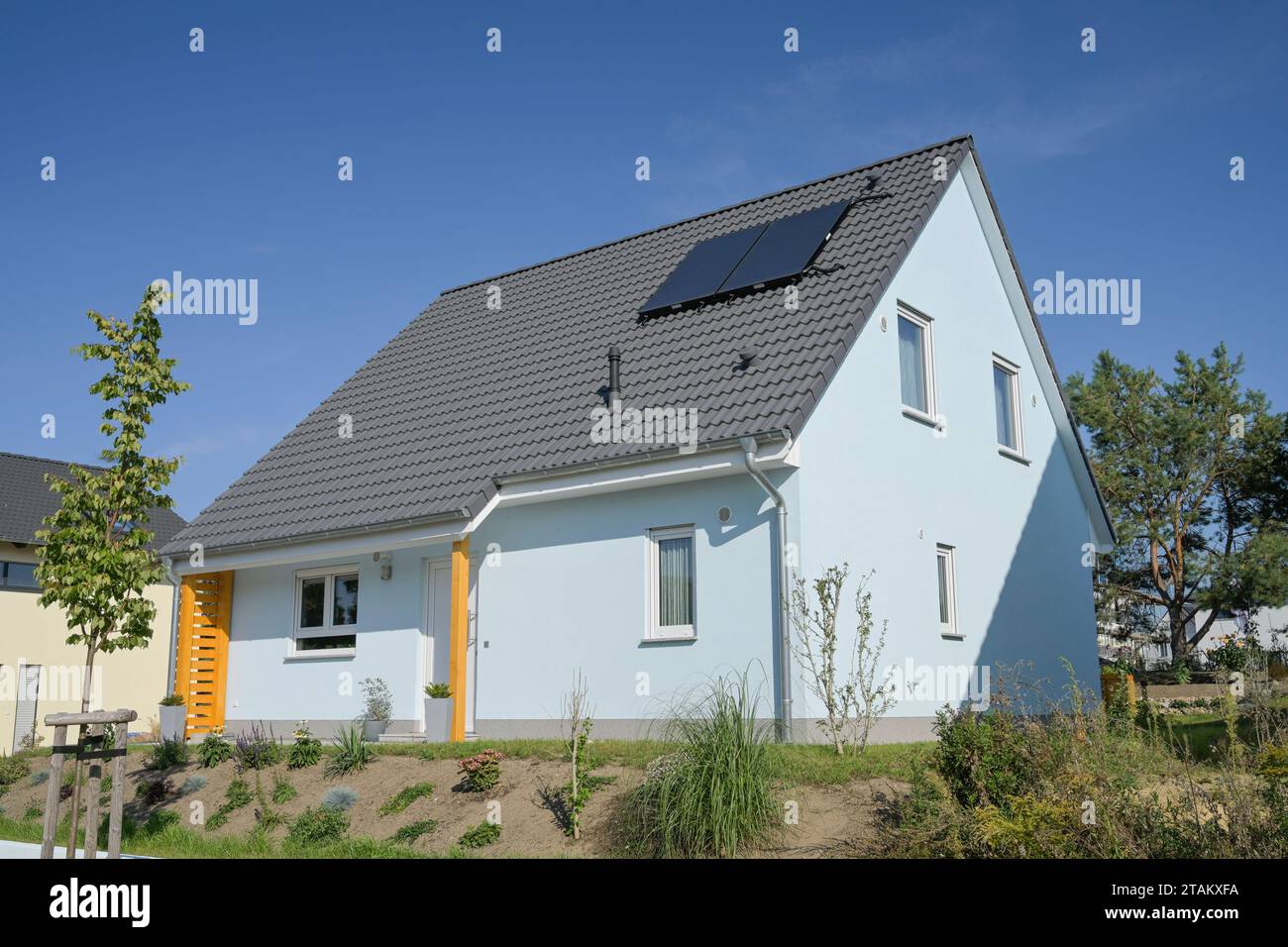 Einfamilienhaus, Neubaugebiet Am Rüggen Ost, Melchow am Rügen, Brandenburg, Deutschland *** Detached house, new development area Am Rüggen Ost, Melchow am Rügen, Brandenburg, Germany Credit: Imago/Alamy Live News Stock Photo