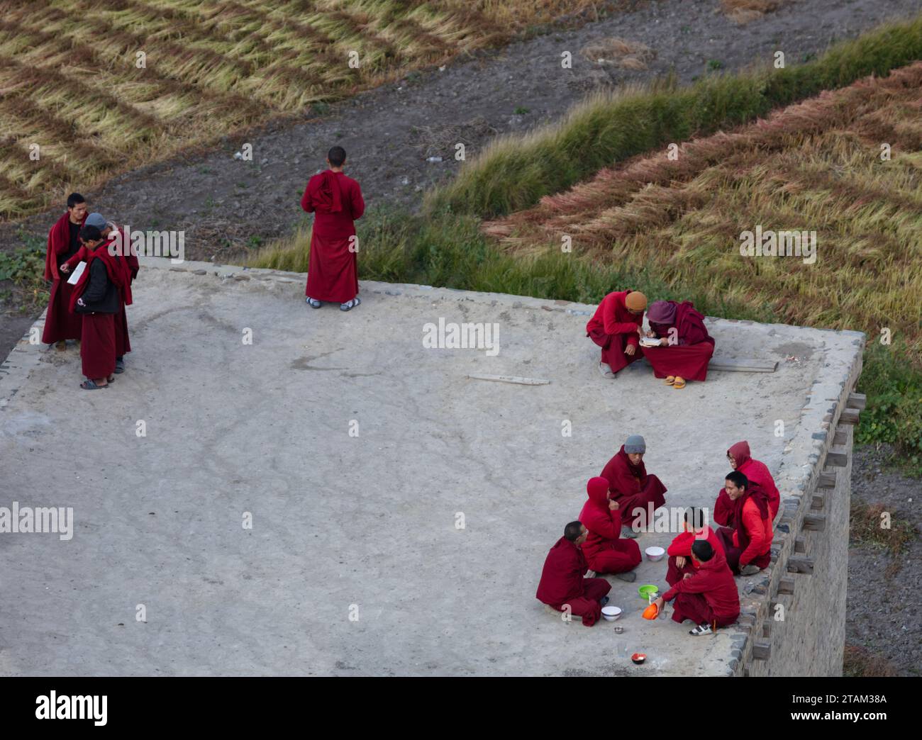Buddhist monks in Kagbeni,  a prosperous village in the Kali Gandaki Gorge of lower Mustang, Nepal Stock Photo