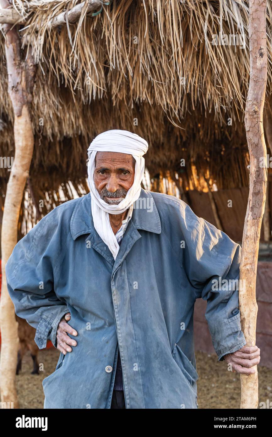 Tozeur, Tunisia. March 18, 2023. Shepherd in the Tunisian desert. Stock Photo