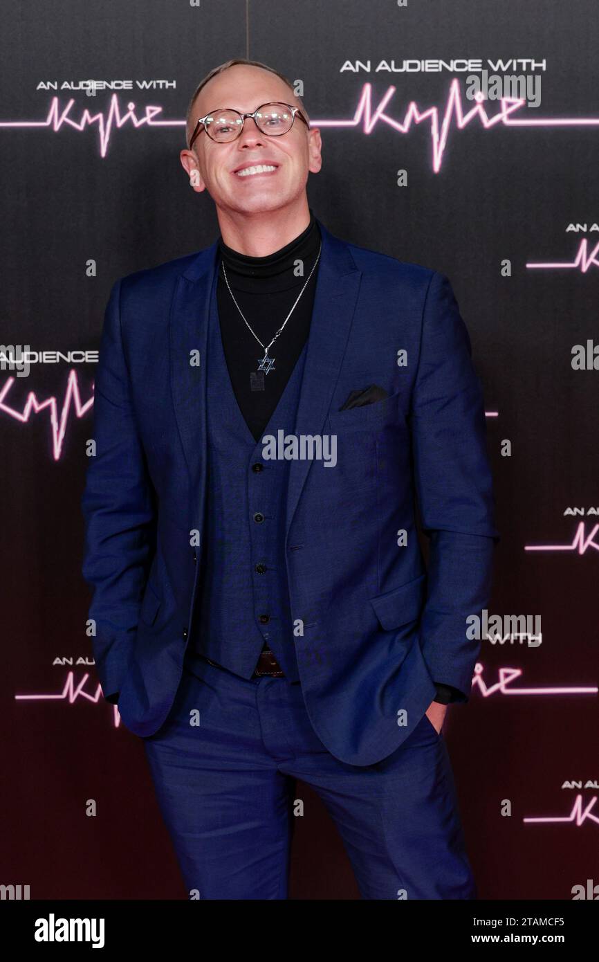 Robert Rinder poses for photographers upon arrival for 'An Audience ...