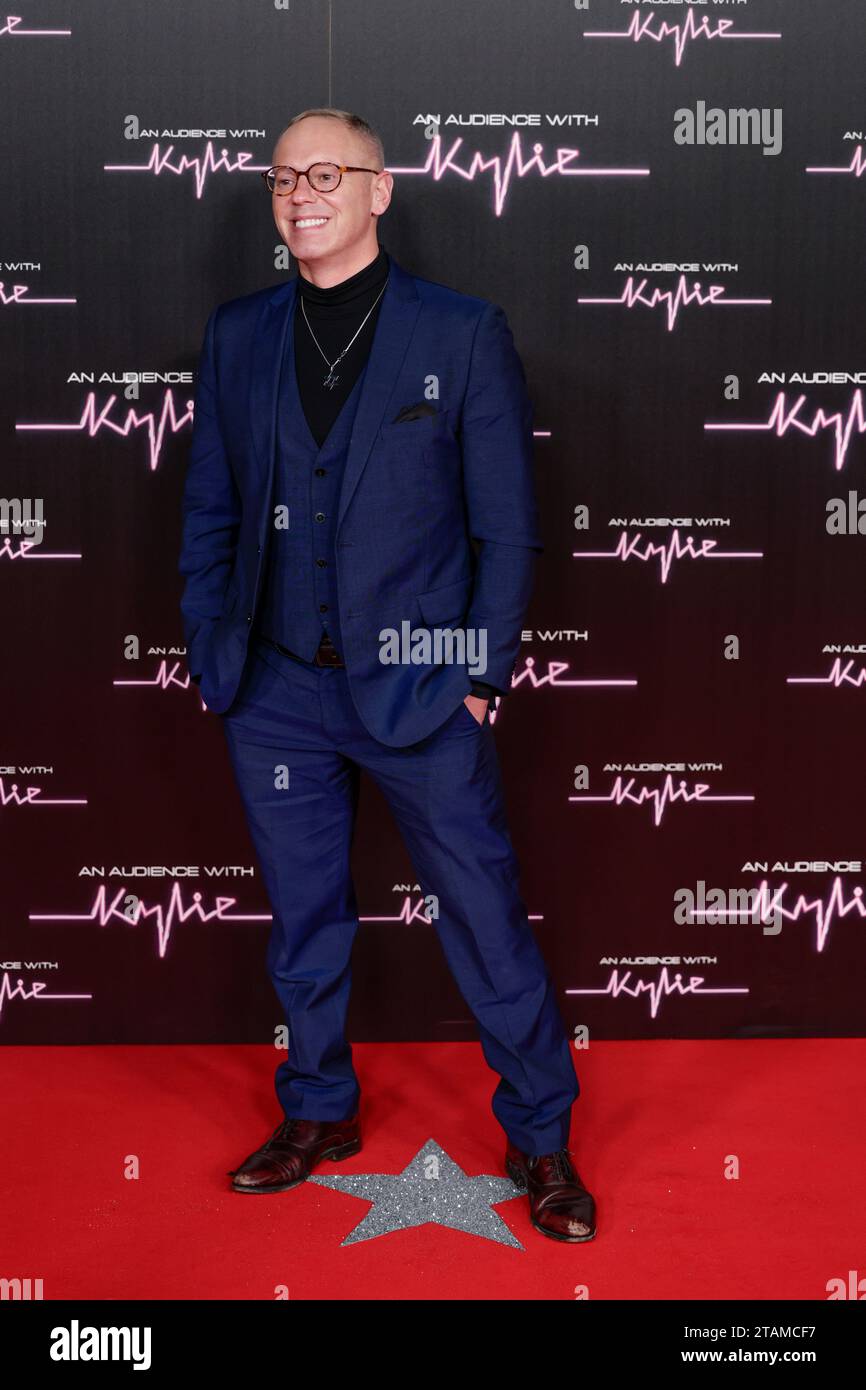 Robert Rinder poses for photographers upon arrival for 'An Audience ...