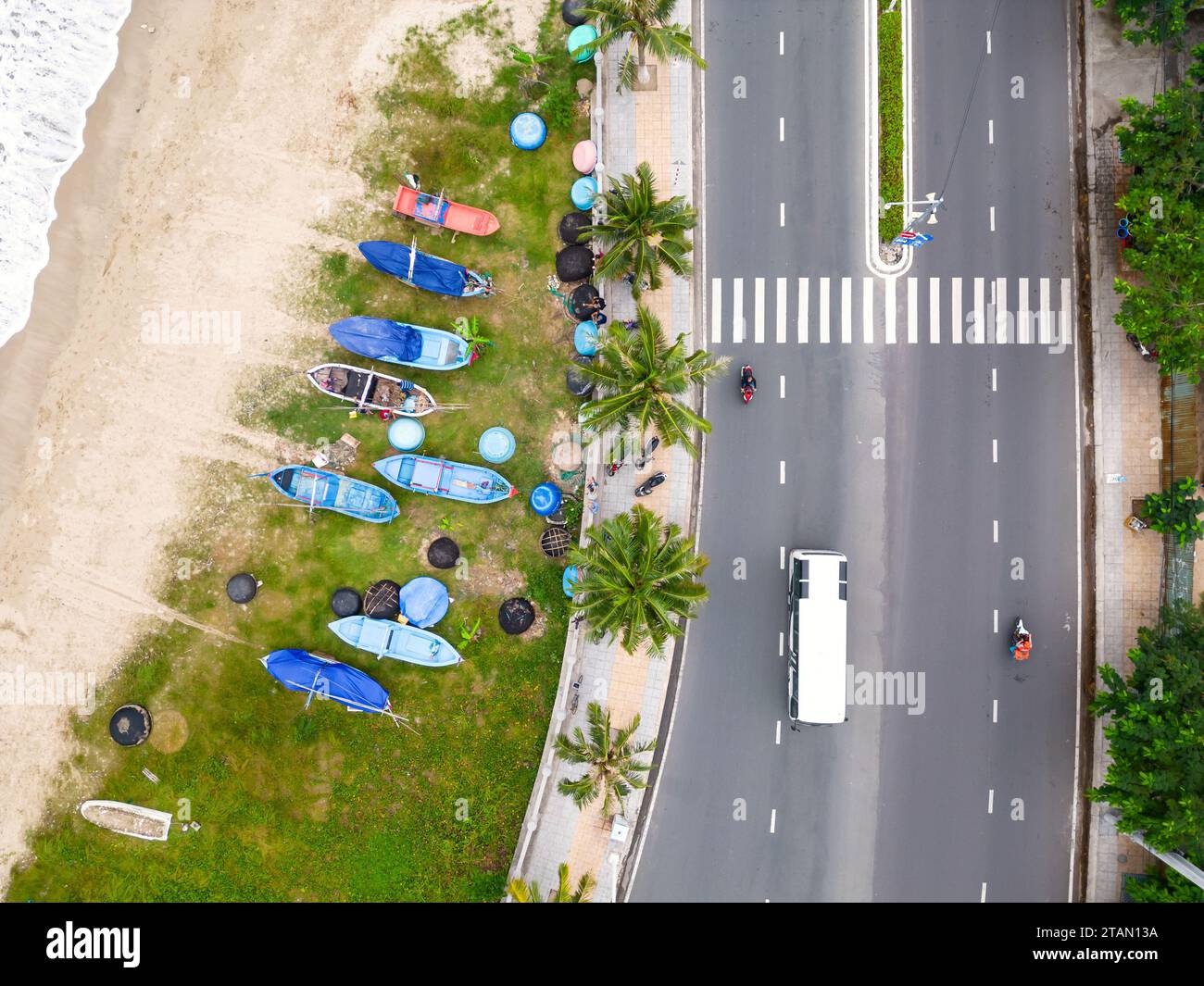 Moving drone shot hi-res stock photography and images - Alamy