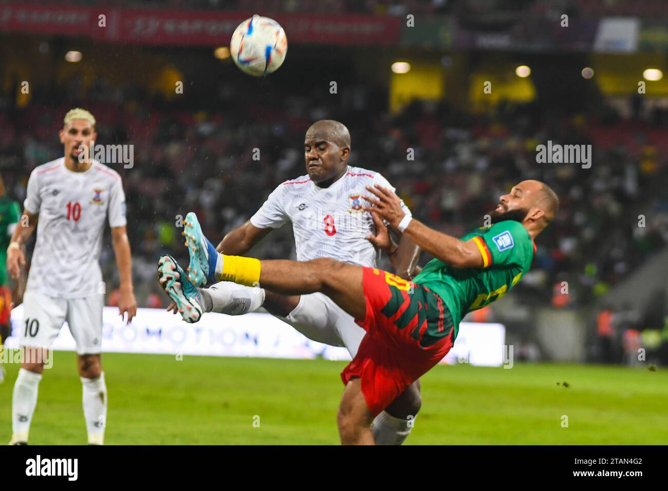DOUALA, CAMEROON - NOVEMBER 17:  Bryan Mbeumo of Cameroon and Adel Langue of Mauritius during the 2026 FIFA World Cup Qualifiers match between Cameroo Stock Photo