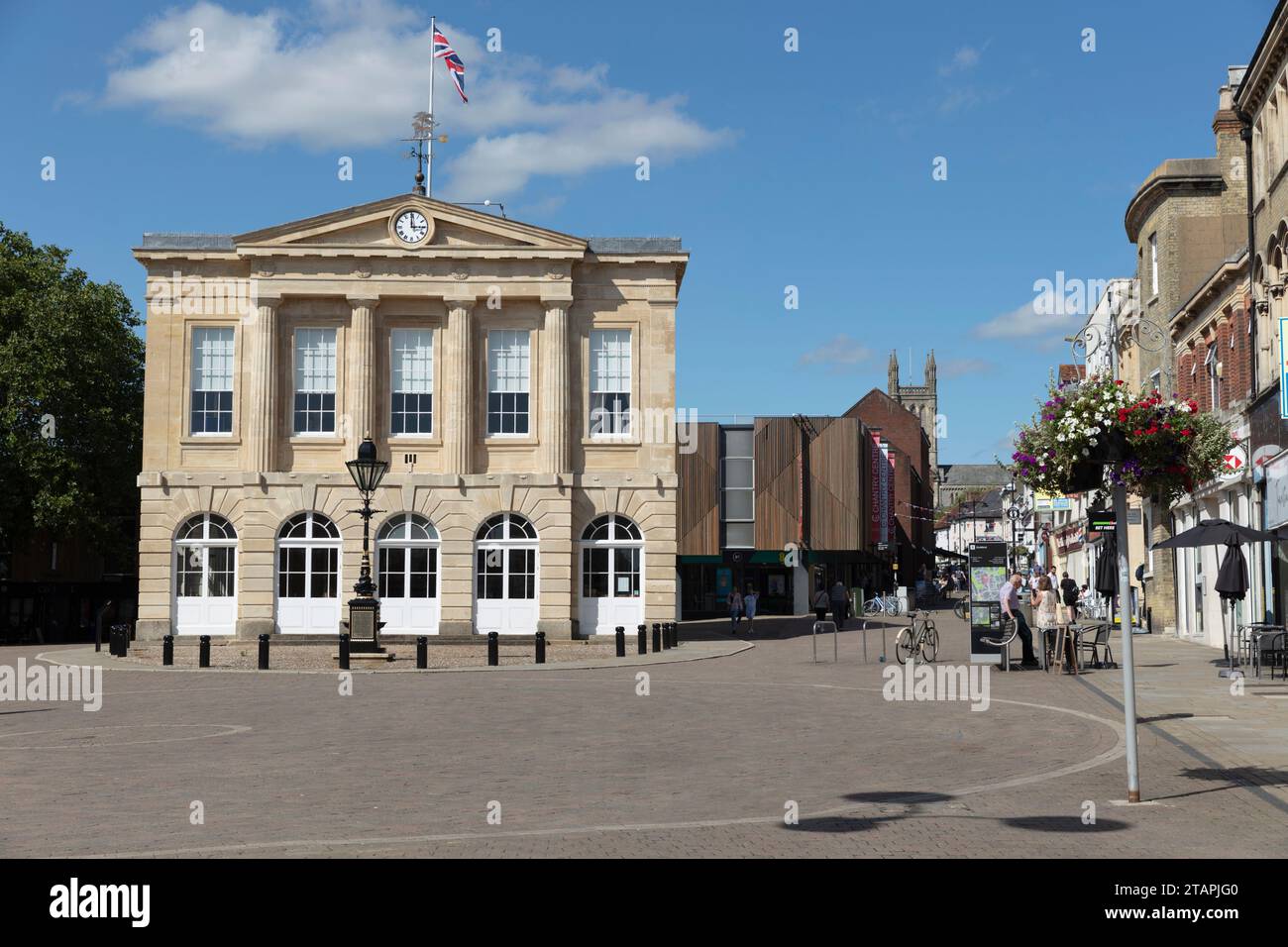 Andover Guildhall and the High Street, Andover, Hampshire, England, United Kingdom, Europe Stock Photo