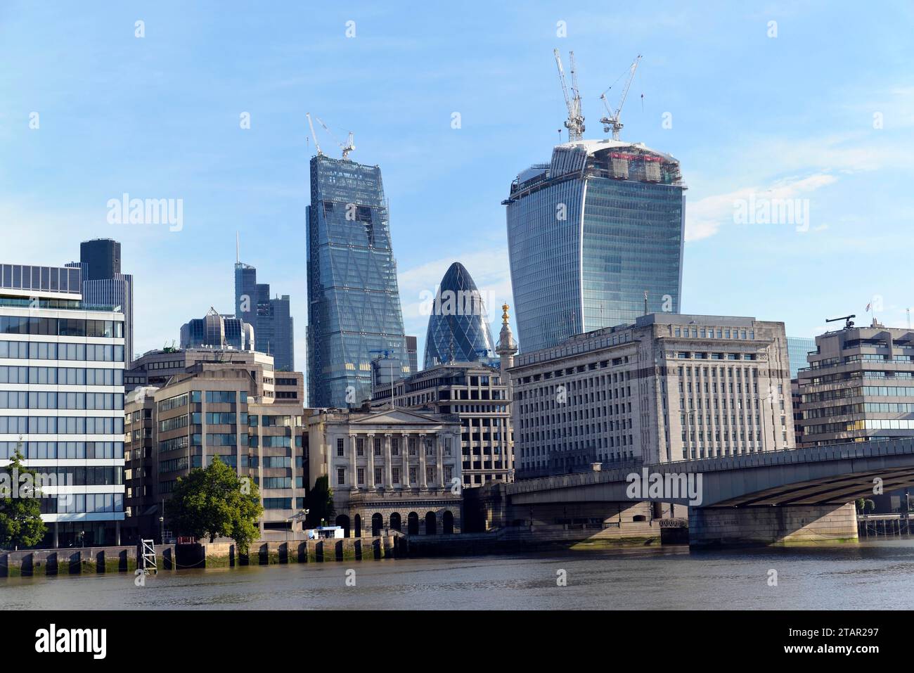 View of the banking district with new skyscrapers, left Leadenhall Bulding 225m, 48 storeys, centre 30 St Mary Axe 180m, 41 storeys, right Walkie Stock Photo