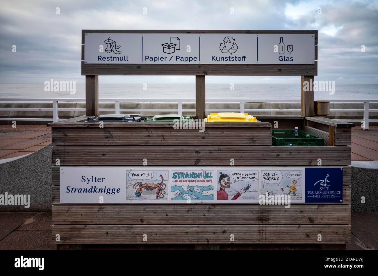 Waste management, waste separation with instructions, pictograms, promenade, Westerland, North Sea island of Sylt, North Frisia, Schleswig-Holstein Stock Photo