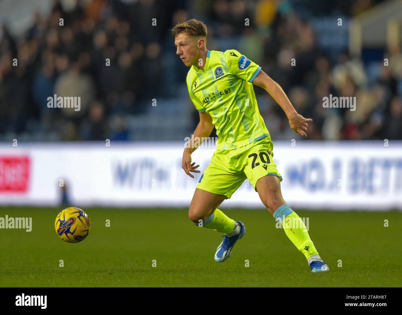 Harry Leonard #20 of Blackburn Rovers during the Sky Bet Championship match Sheffield Wednesday vs Blackburn Rovers at Hillsborough, Sheffield, United Kingdom, 2nd December 2023 (Photo by Craig Cresswell/News Images) Stock Photo
