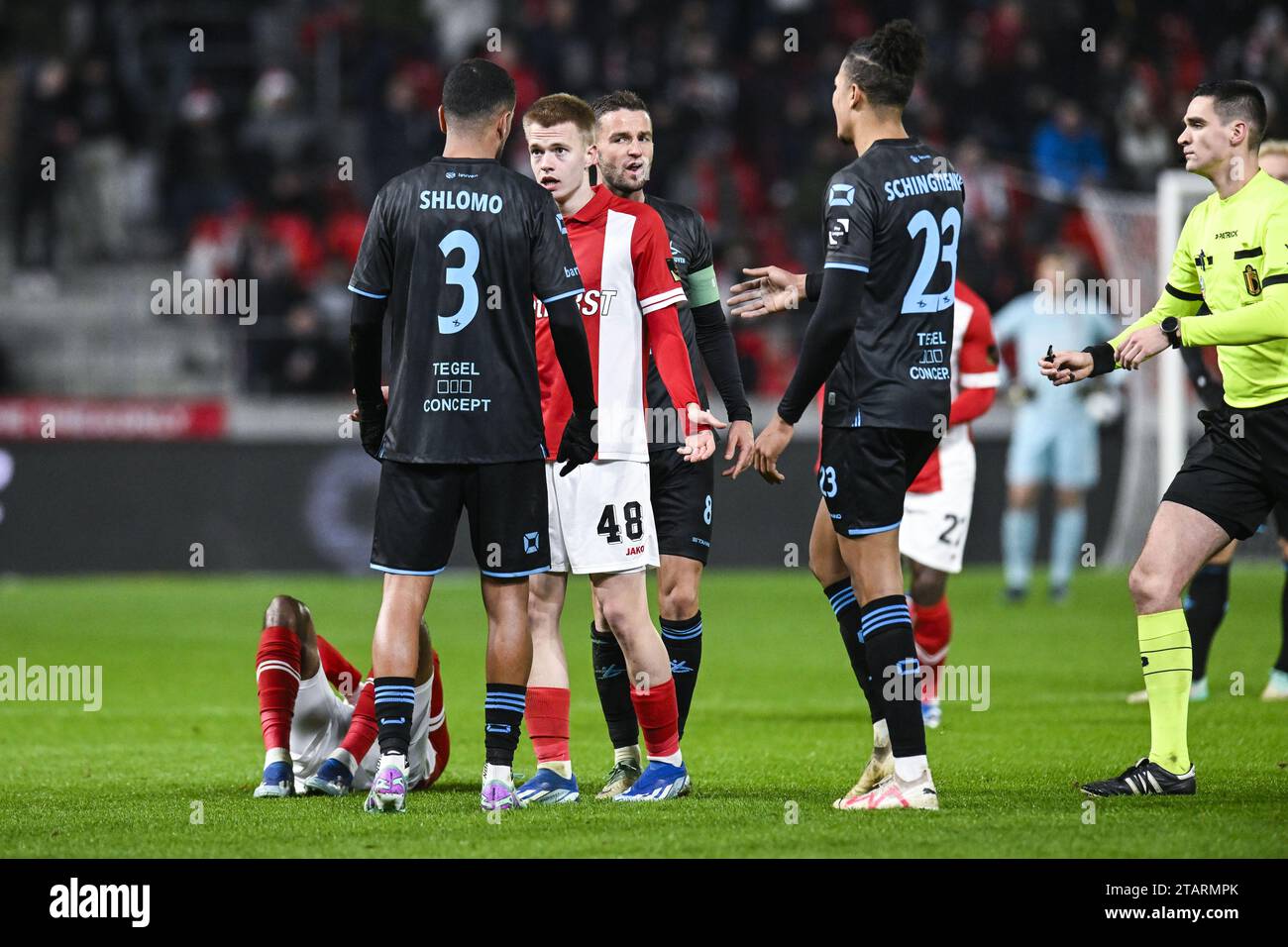 Antwerp, Belgium. 02nd Dec, 2023. Antwerp's Arthur Vermeeren pictured during a soccer match