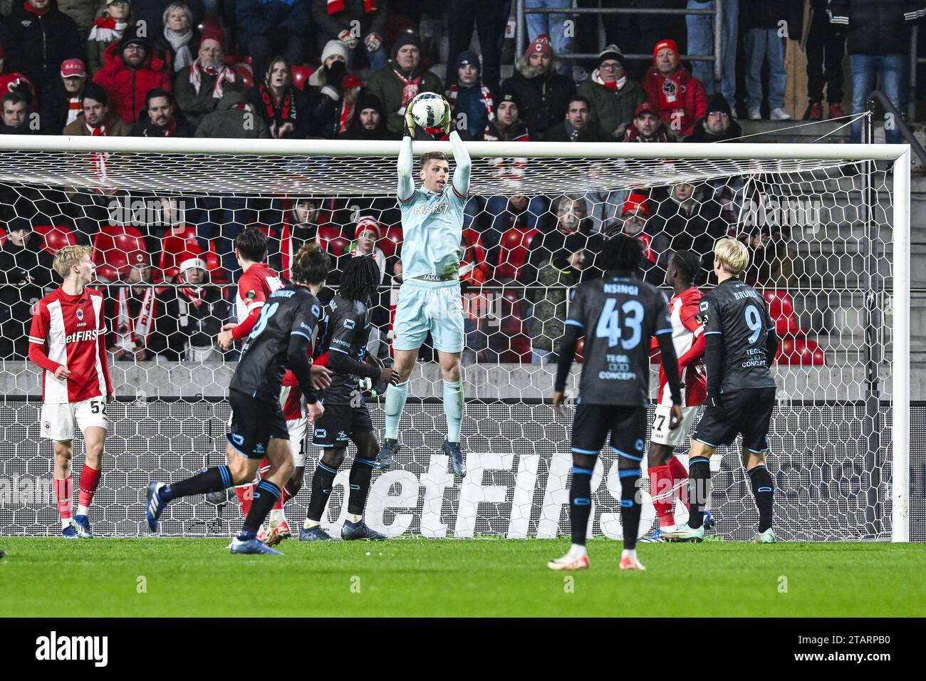 Antwerp, Belgium. 02nd Dec, 2023. Antwerp's goalkeeper Jean Butez pictured in action during a