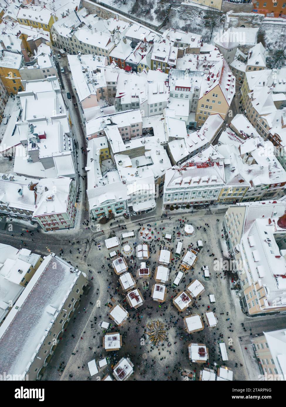 Bird's eye view of the Christmas market in Tallinn's old town townhall square, Raekoja Plats. Stock Photo